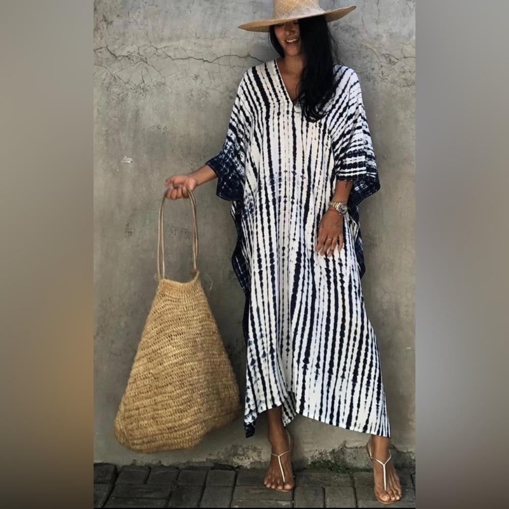Kelly Elegant Bohemian Kaftan Poncho Colorblock Maxi Dress Swimsuit Coverup